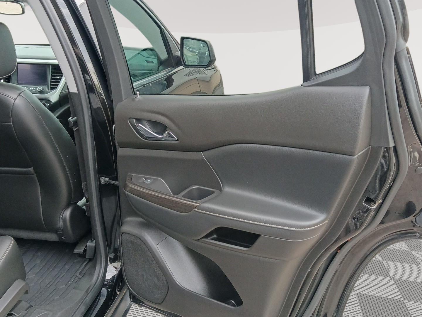 2019 GMC Acadia SLT
