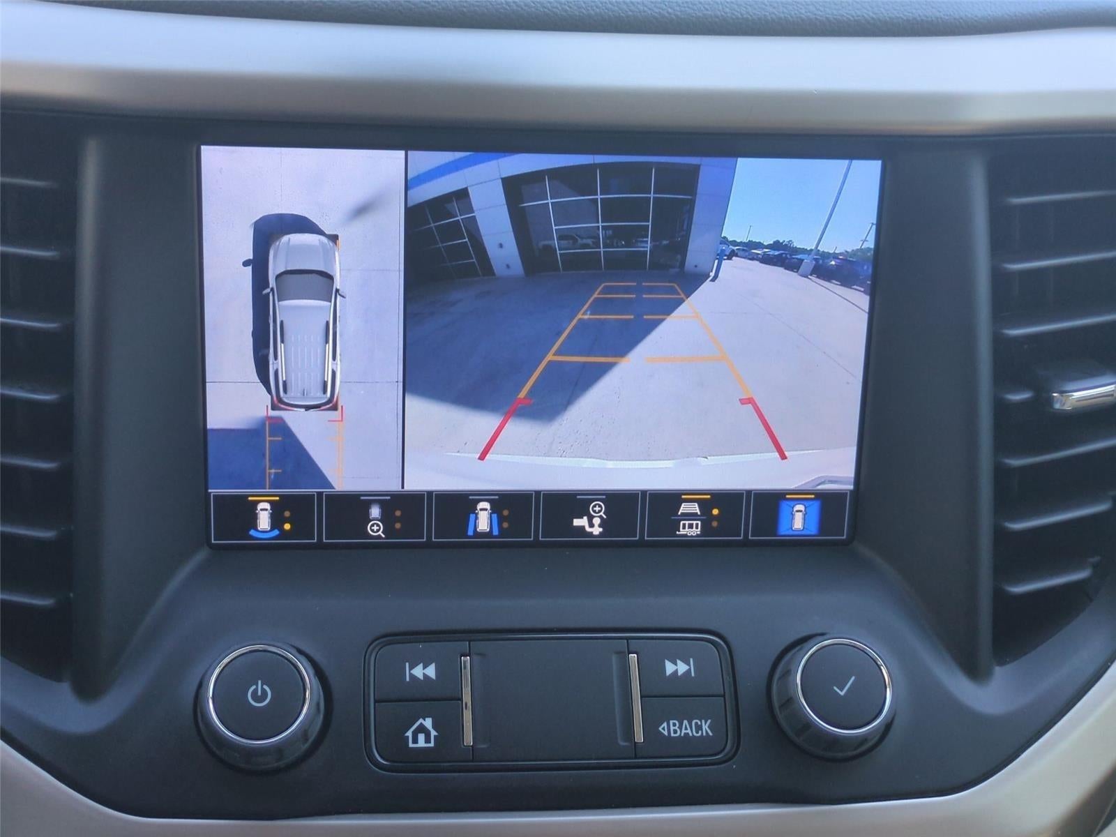 2022 GMC Acadia Denali