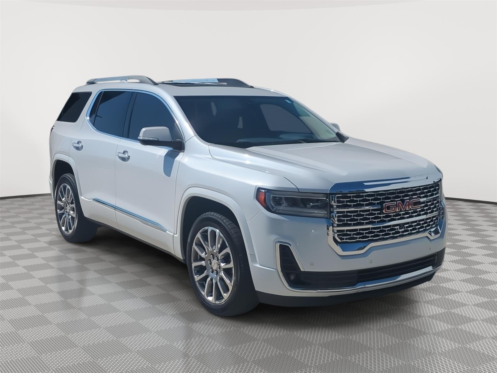 2022 GMC Acadia Denali