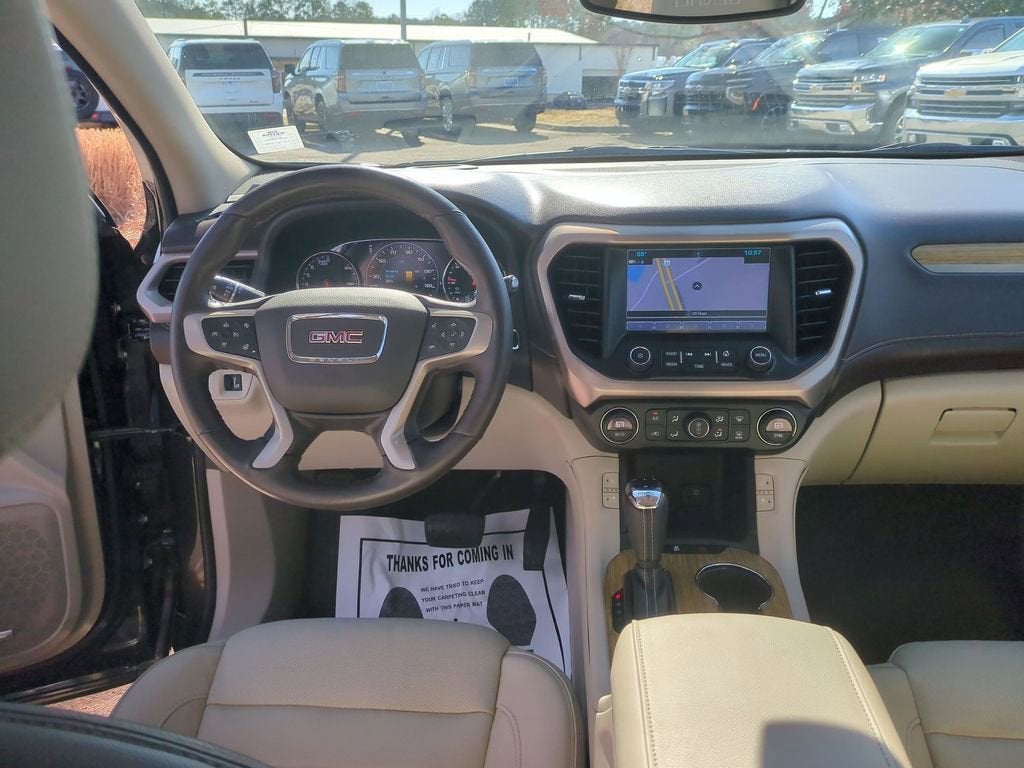 2017 GMC Acadia Denali