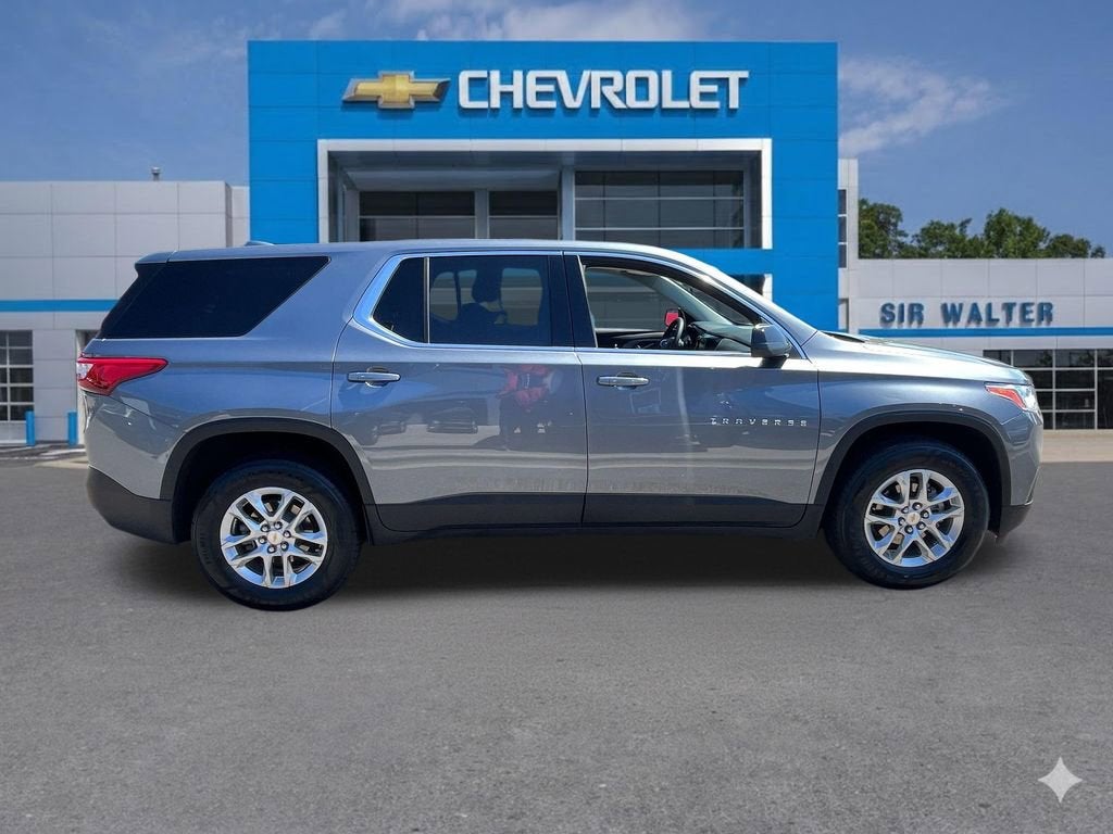 2021 Chevrolet Traverse LS