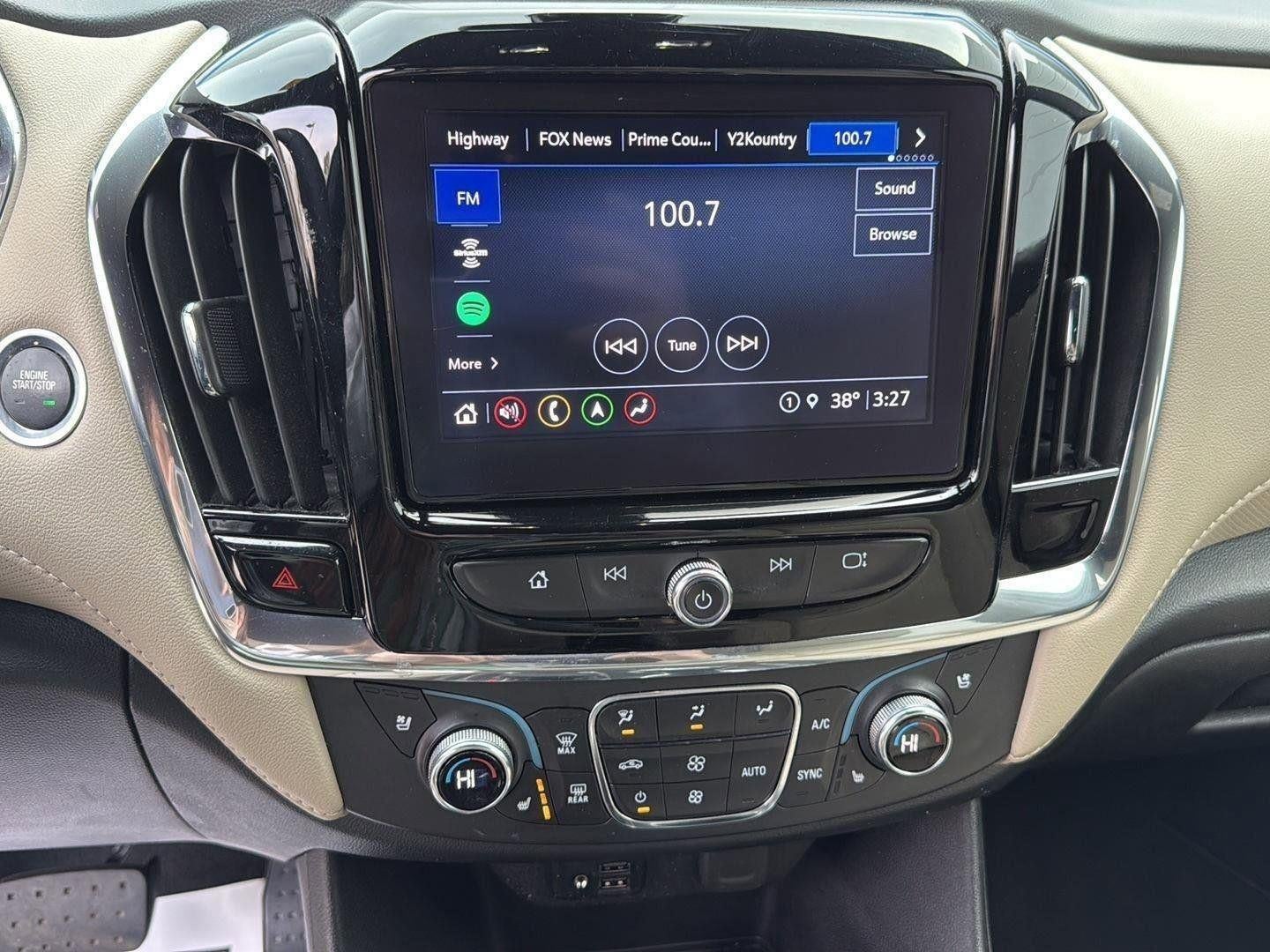 2023 Chevrolet Traverse Premier