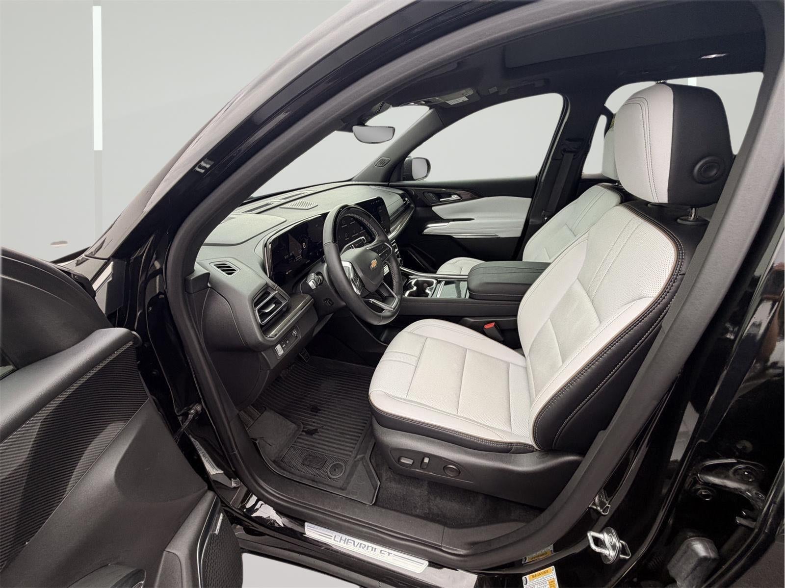 2025 Chevrolet Traverse High Country