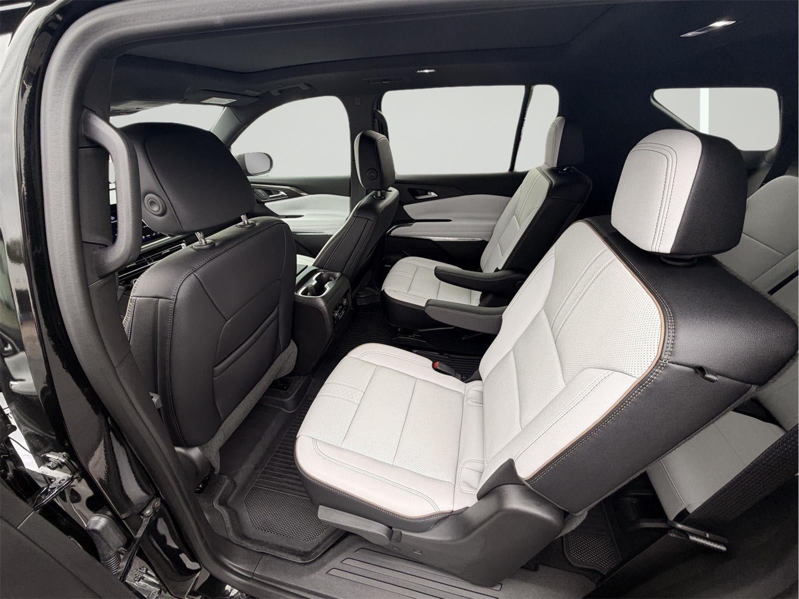 2025 Chevrolet Traverse High Country