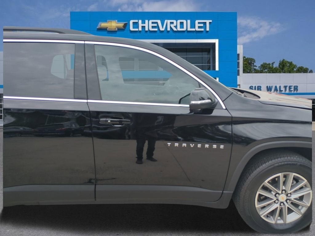 2024 Chevrolet Traverse Limited LT Cloth