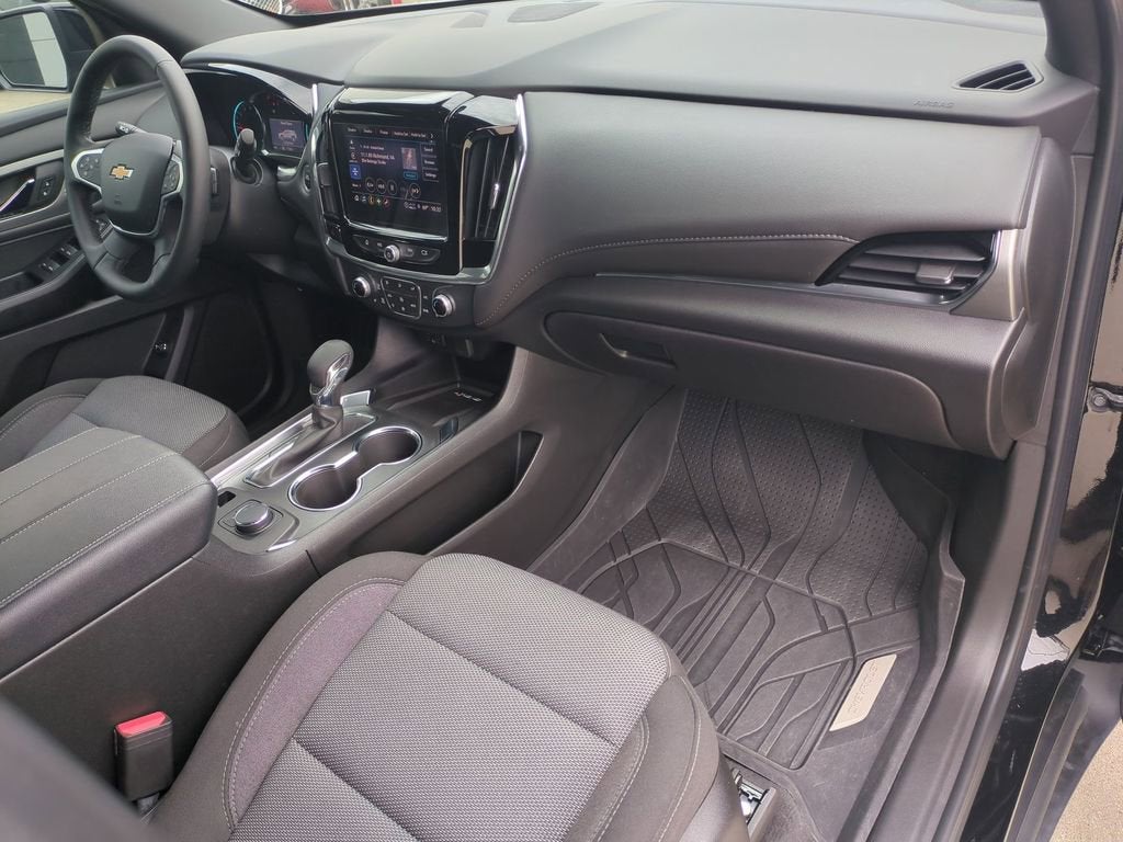 2024 Chevrolet Traverse Limited LT Cloth