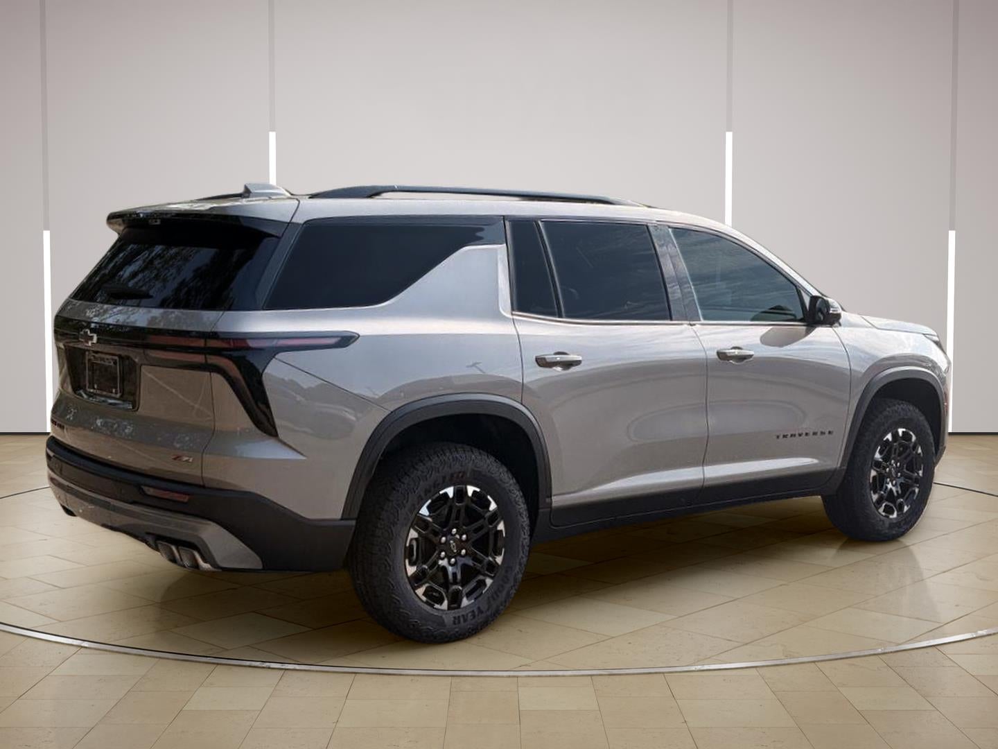 2027 Chevrolet Traverse Z71 - Photo 6