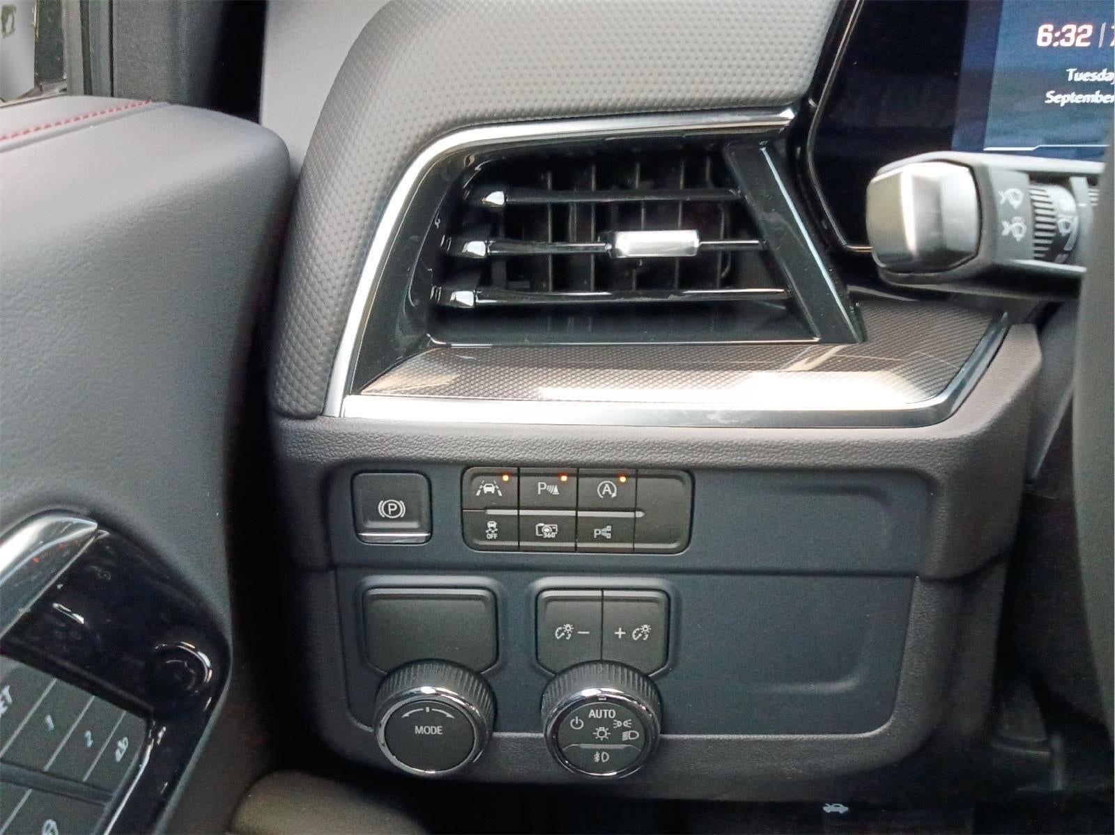2027 Chevrolet Tahoe RST