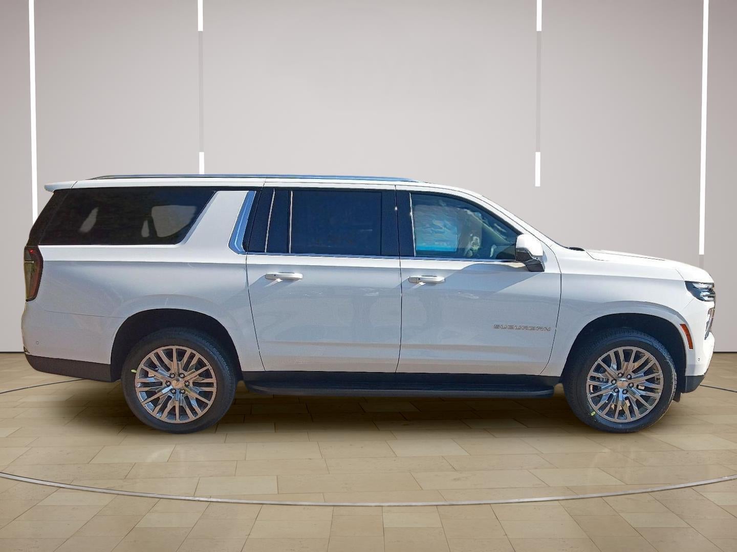 2027 Chevrolet Suburban LT