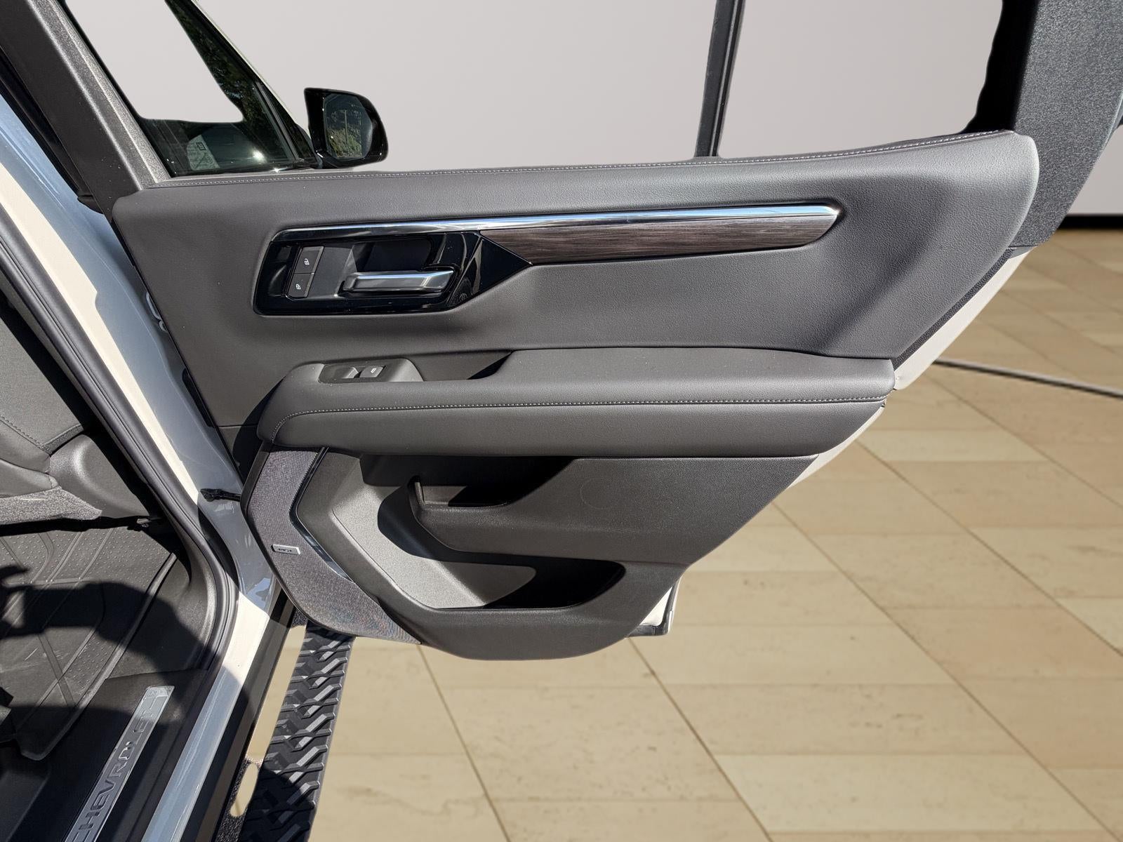 2027 Chevrolet Tahoe Z71
