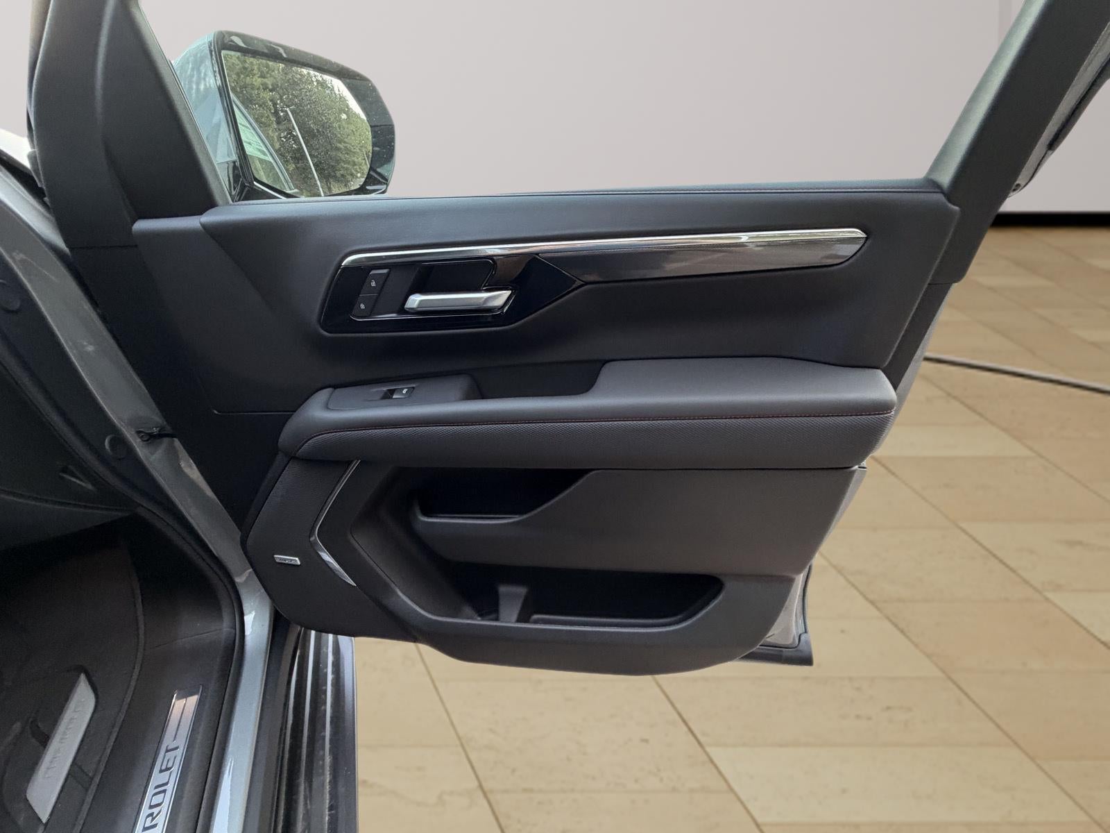 2027 Chevrolet Tahoe RST