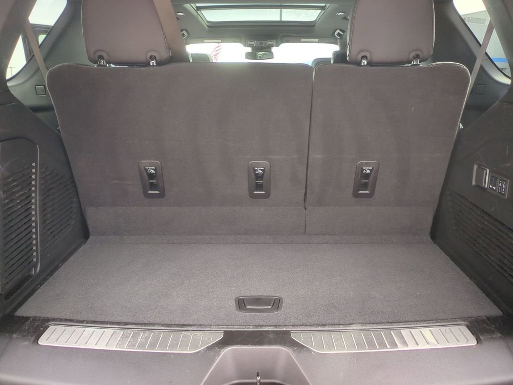 2025 Chevrolet Tahoe RST