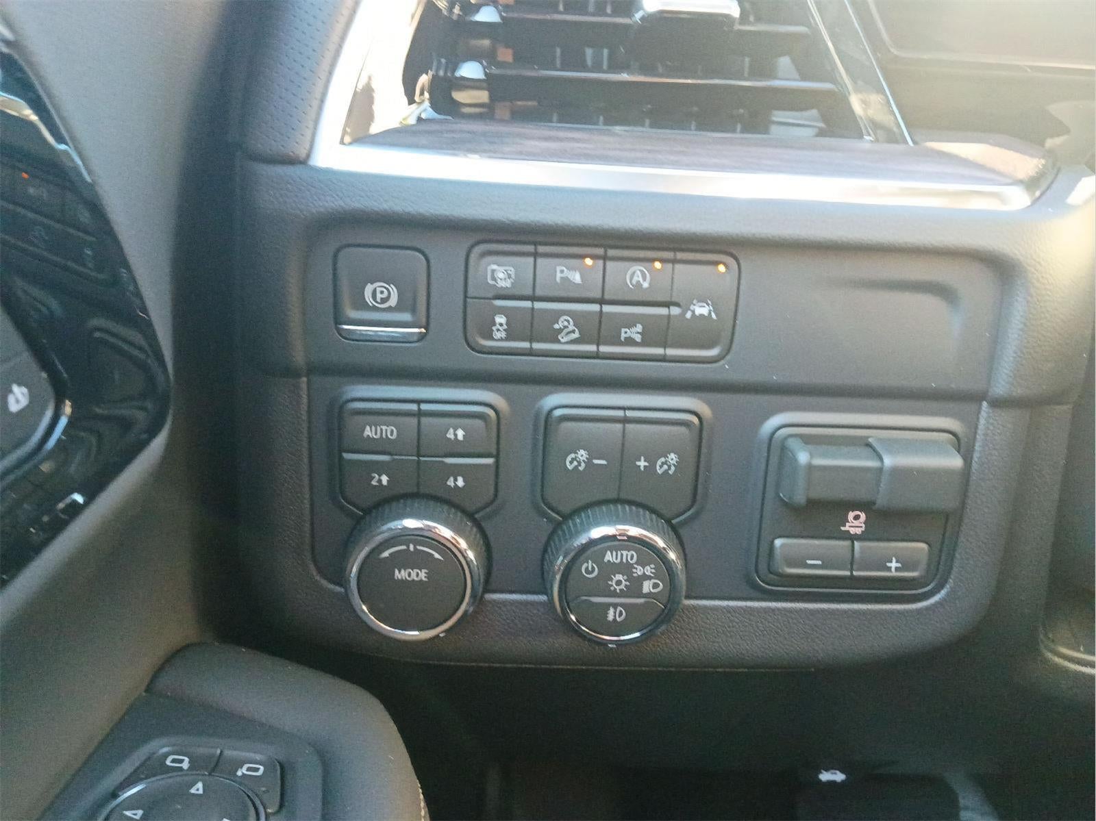 2027 Chevrolet Tahoe Premier
