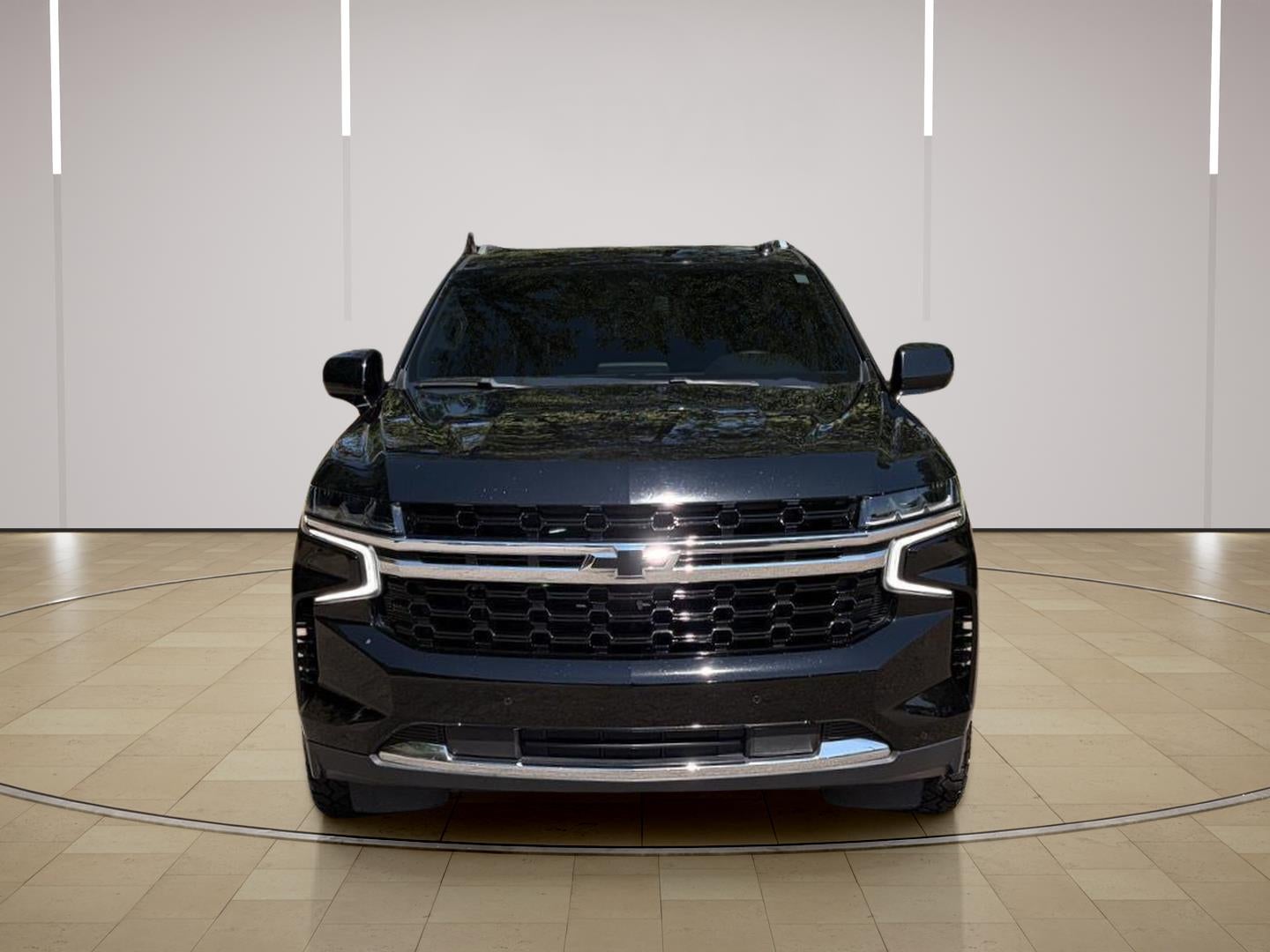 2023 Chevrolet Suburban LS