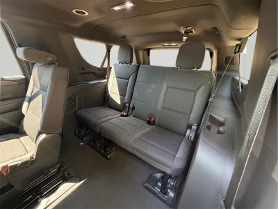 2023 Chevrolet Suburban LS