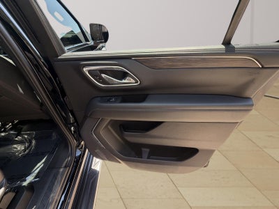 2023 Chevrolet Suburban LS