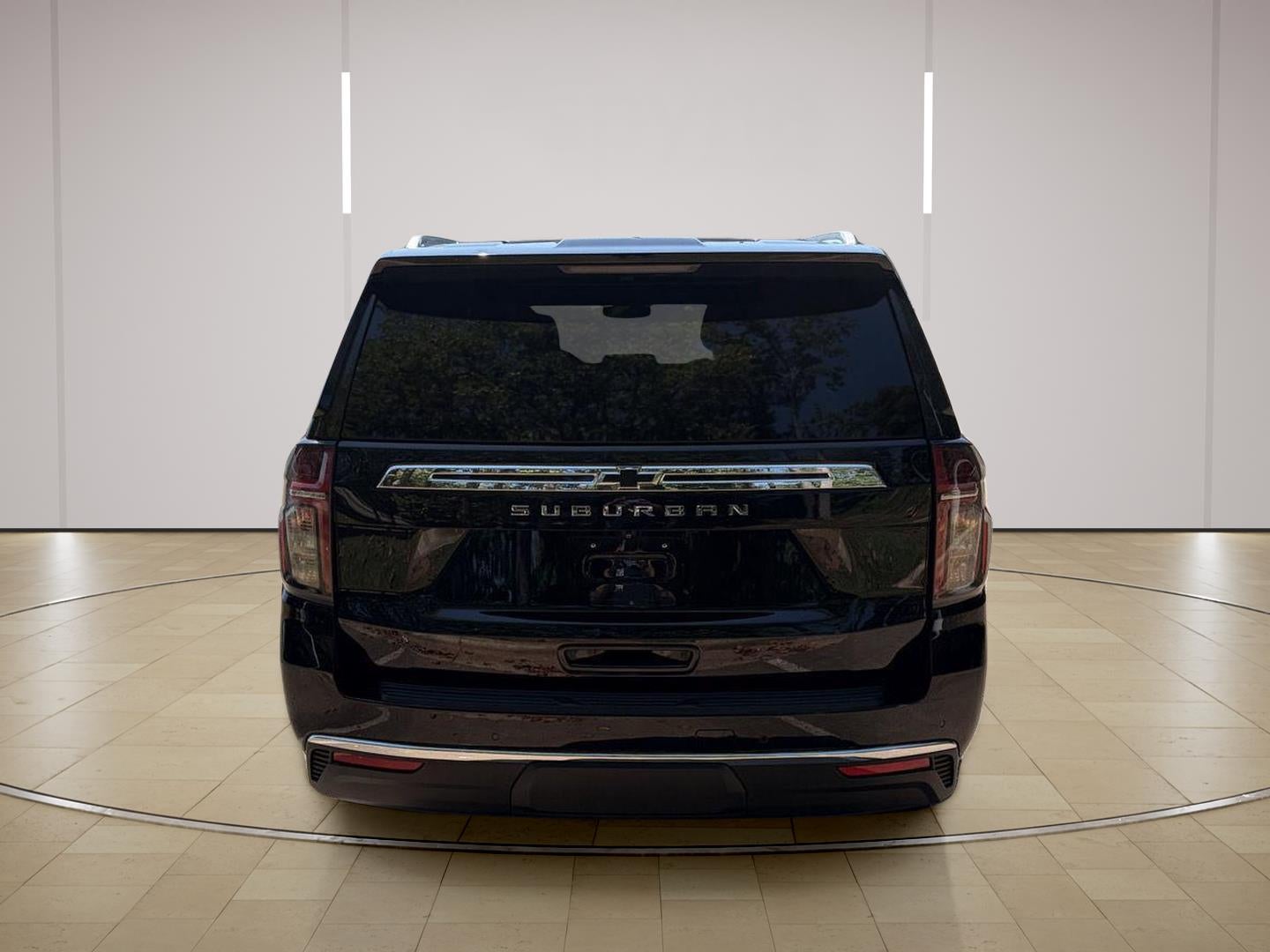 2023 Chevrolet Suburban LS