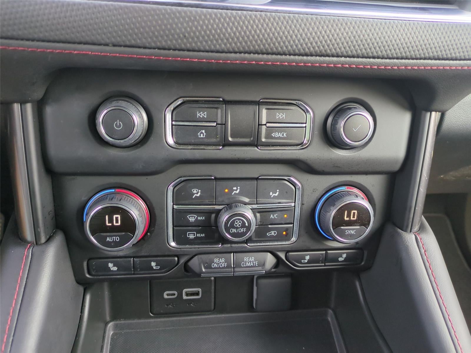 2024 Chevrolet Tahoe RST