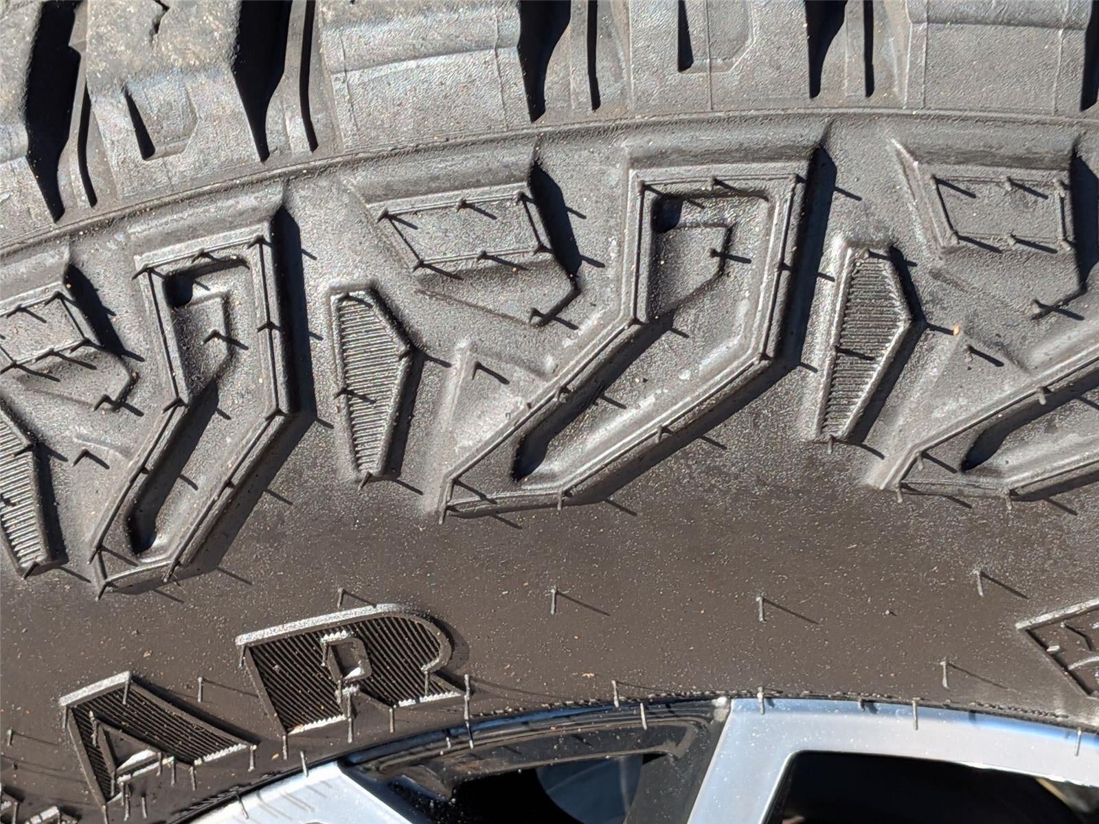 2024 GMC Canyon AT4X