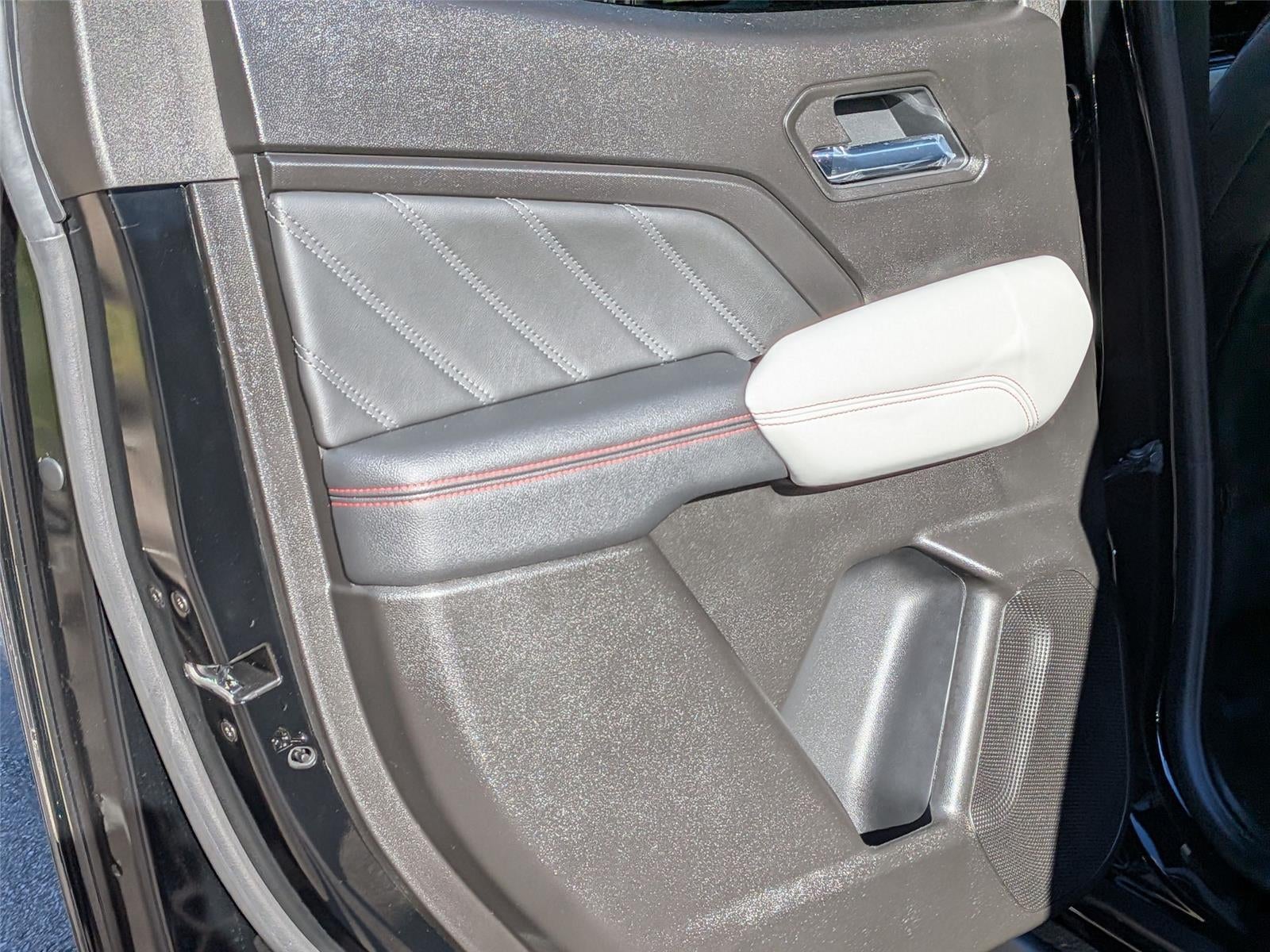 2024 GMC Canyon AT4X