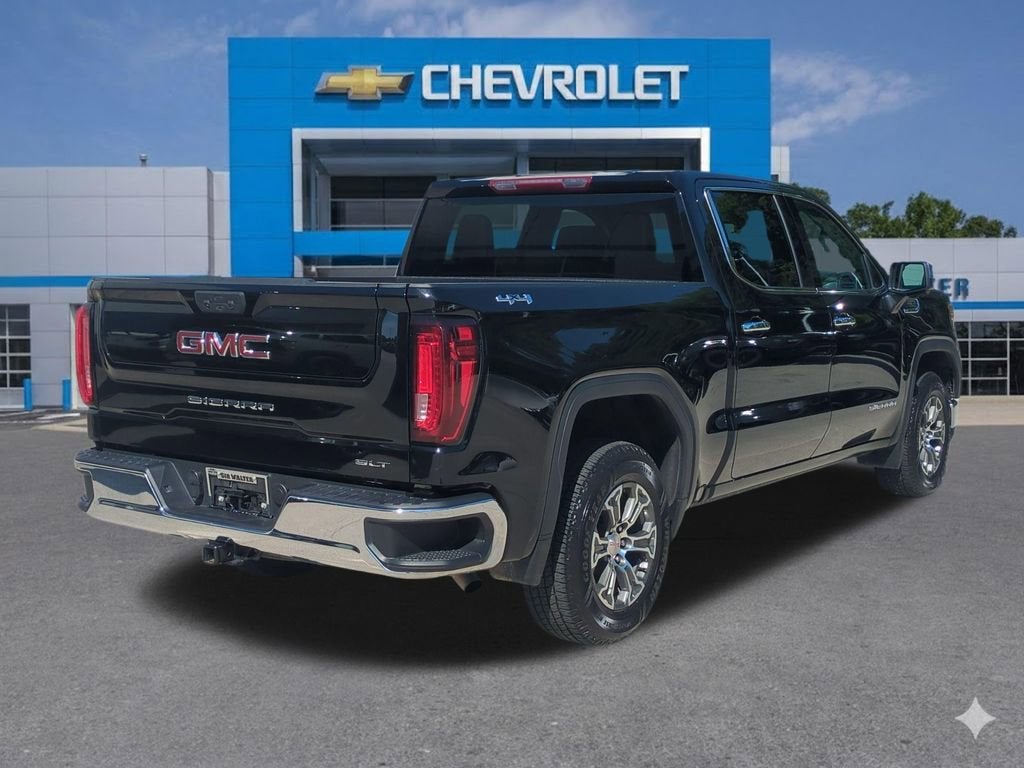 2025 GMC Sierra 1500 SLT