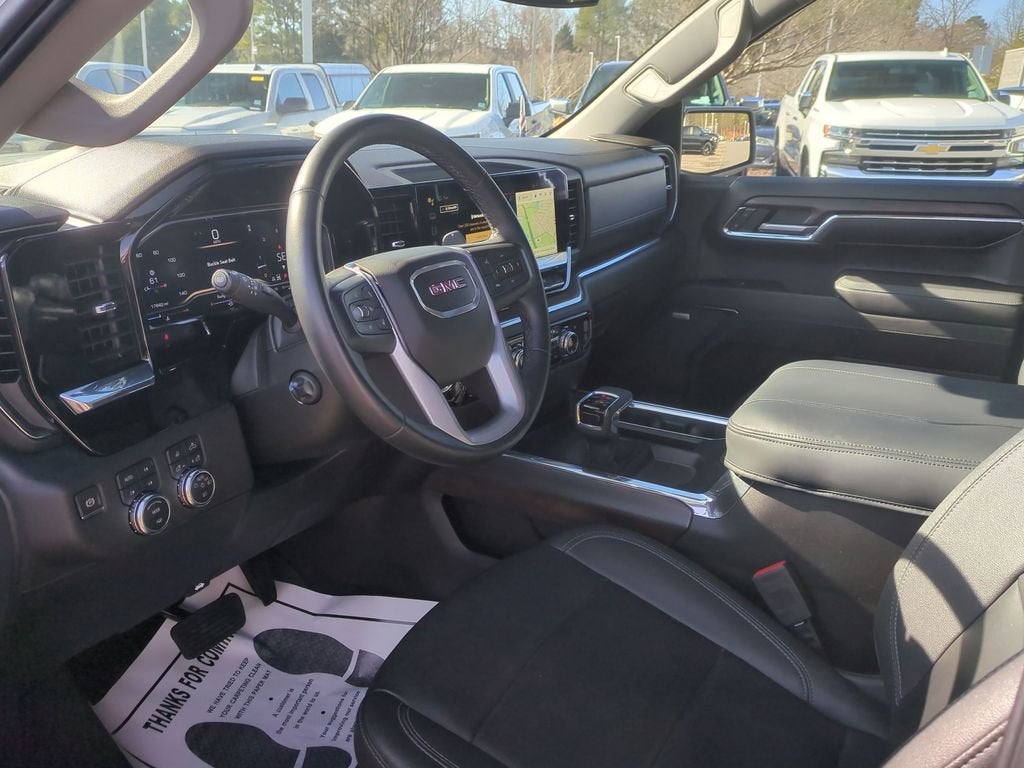 2024 GMC Sierra 1500 SLT