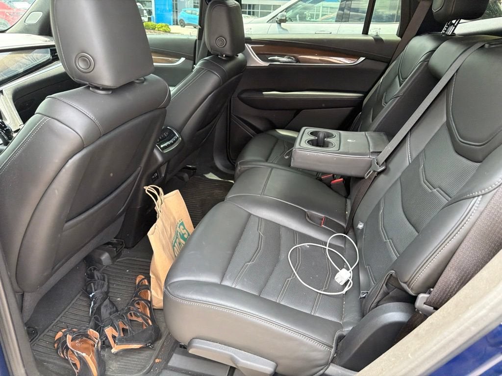 2023 Cadillac XT6 Premium Luxury