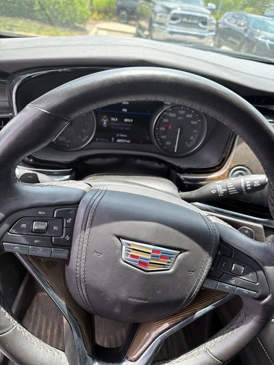 2023 Cadillac XT6 Premium Luxury