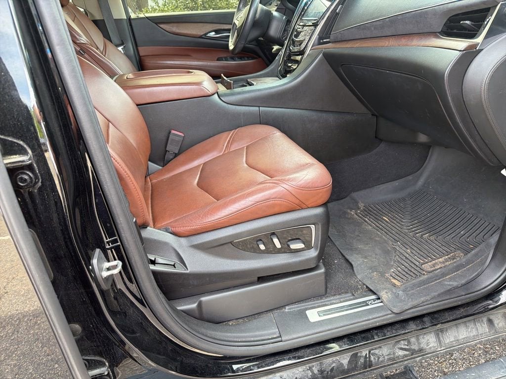 2018 Cadillac Escalade Premium Luxury