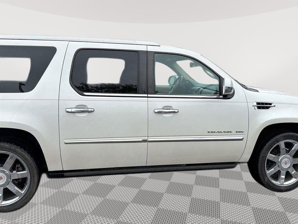 2010 Cadillac Escalade ESV Premium