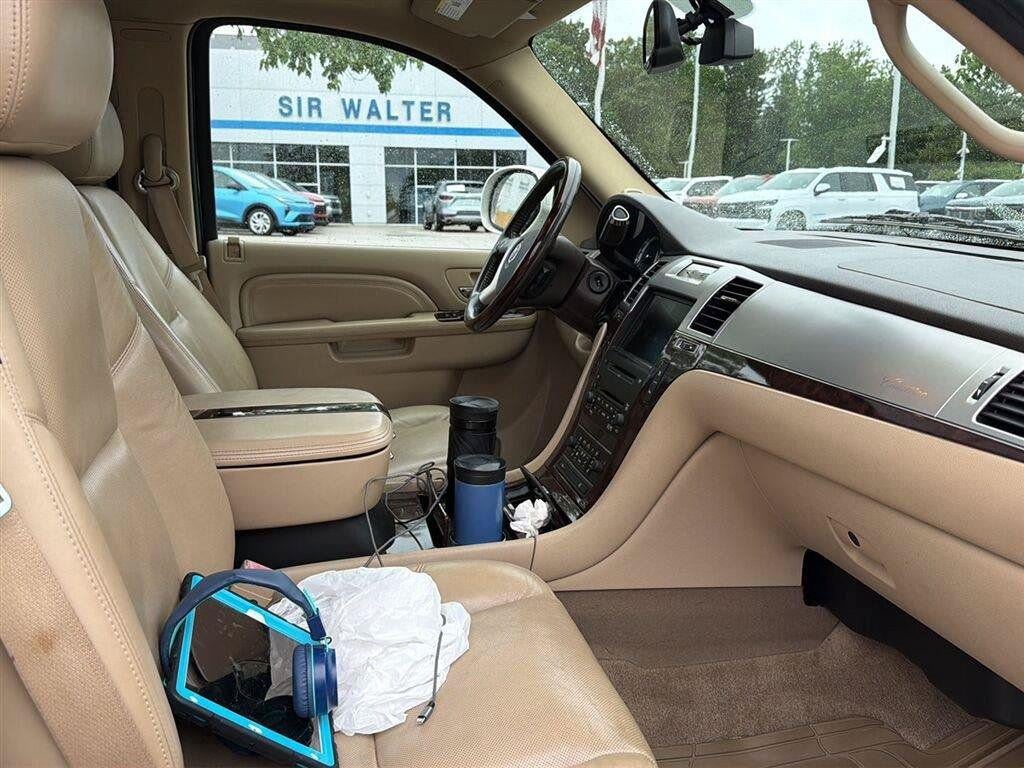 2010 Cadillac Escalade ESV Premium