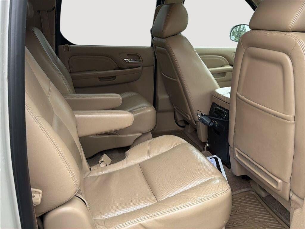 2010 Cadillac Escalade ESV Premium