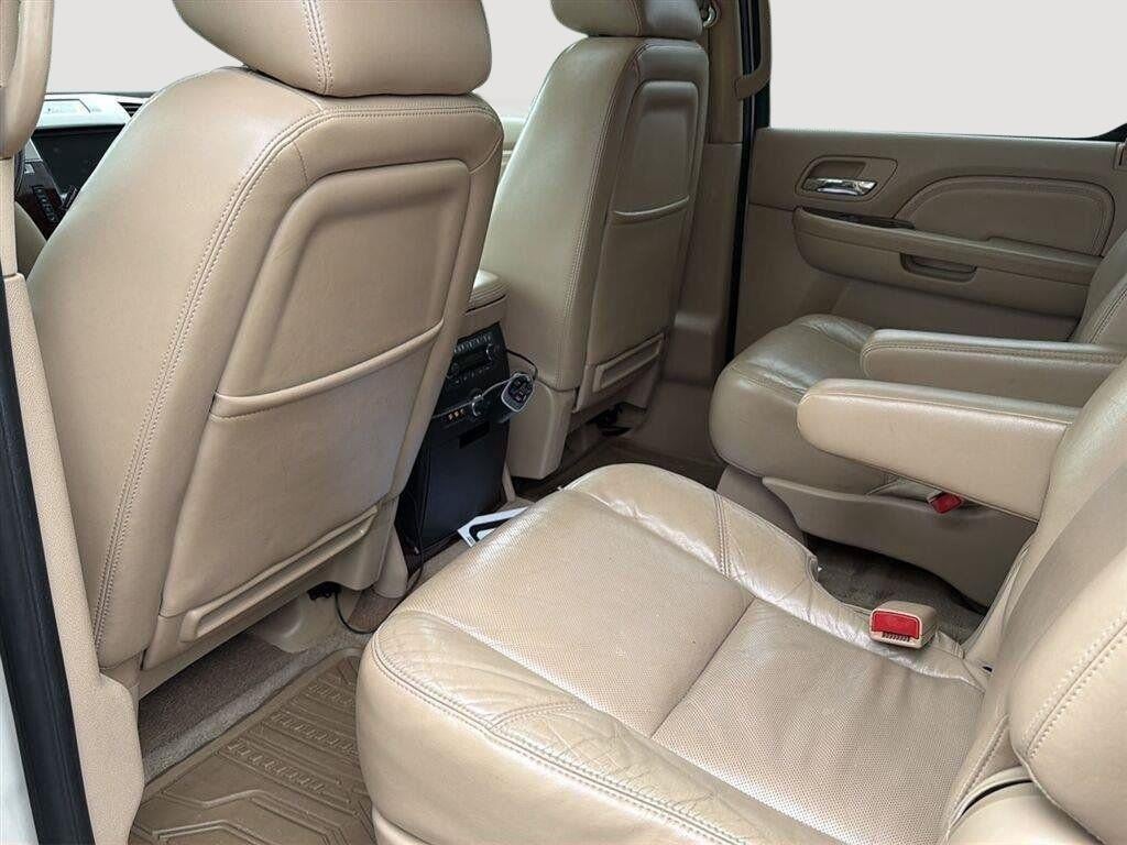 2010 Cadillac Escalade ESV Premium