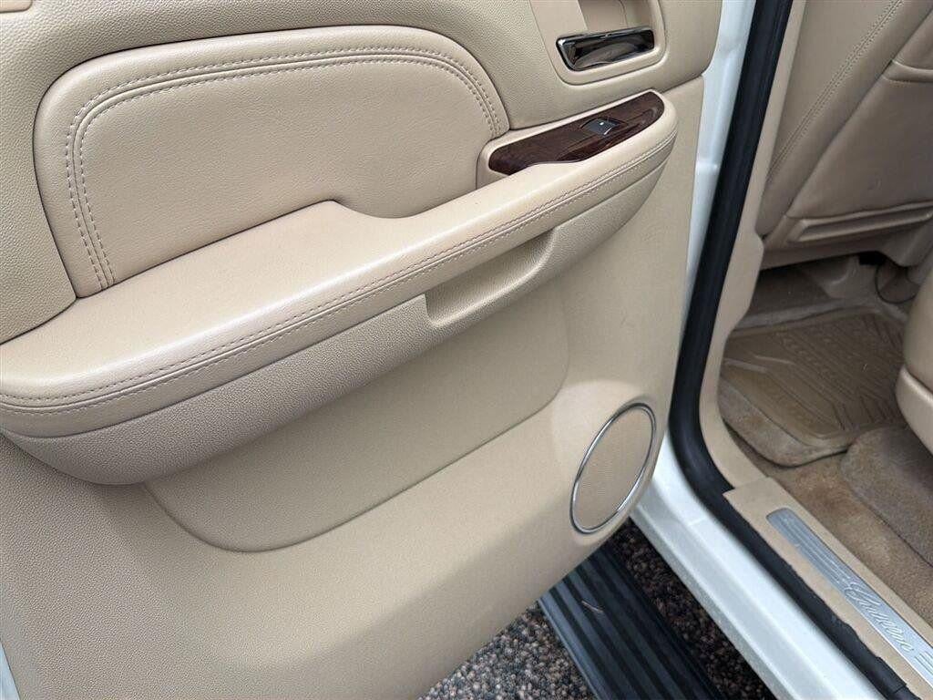 2010 Cadillac Escalade ESV Premium