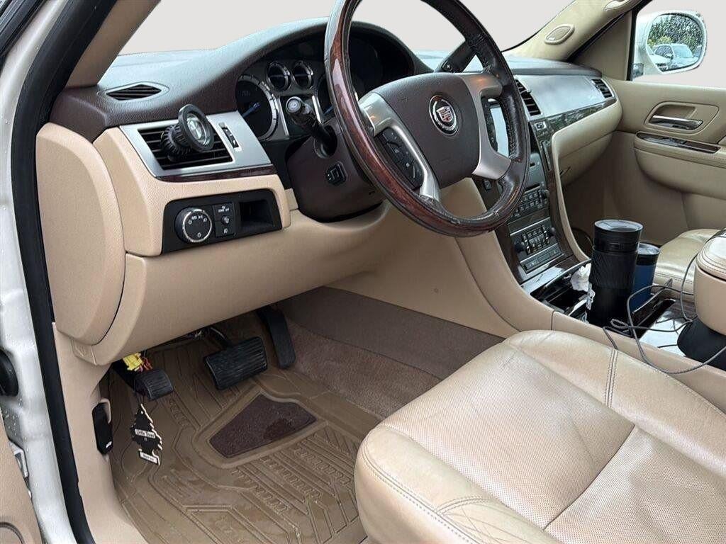 2010 Cadillac Escalade ESV Premium