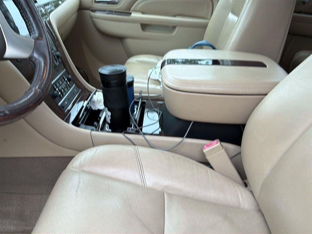 2010 Cadillac Escalade ESV Premium