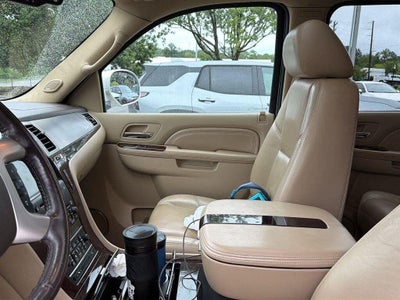 2010 Cadillac Escalade ESV Premium