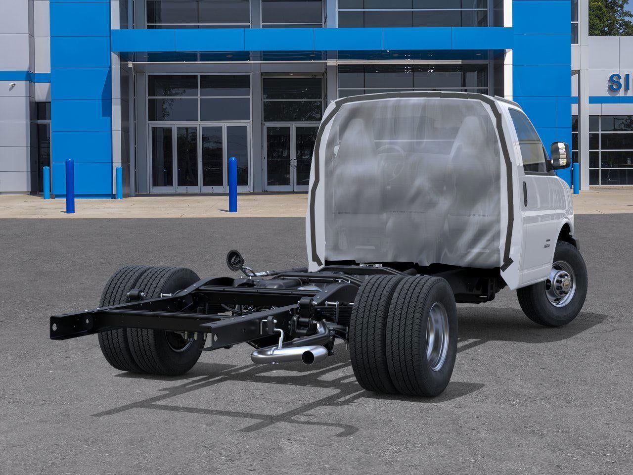 2025 Chevrolet Express Cutaway 3500 1WT