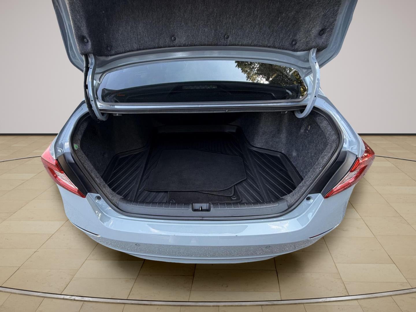 2022 Honda Accord Hybrid Touring