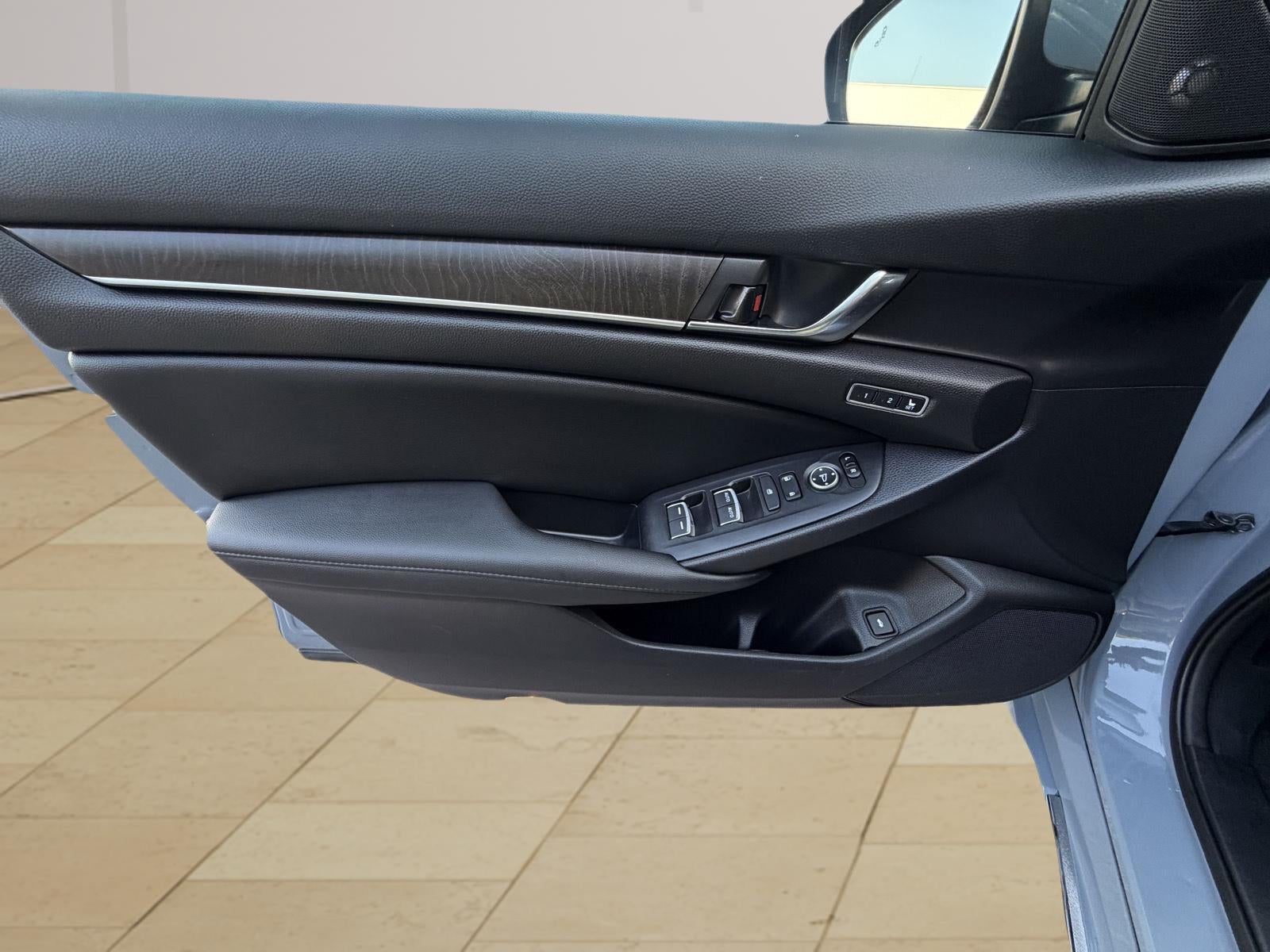 2022 Honda Accord Hybrid Touring