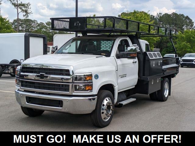 2023 Chevrolet Silverado 5500 HD Work Truck