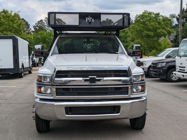 2023 Chevrolet Silverado 5500 HD Work Truck