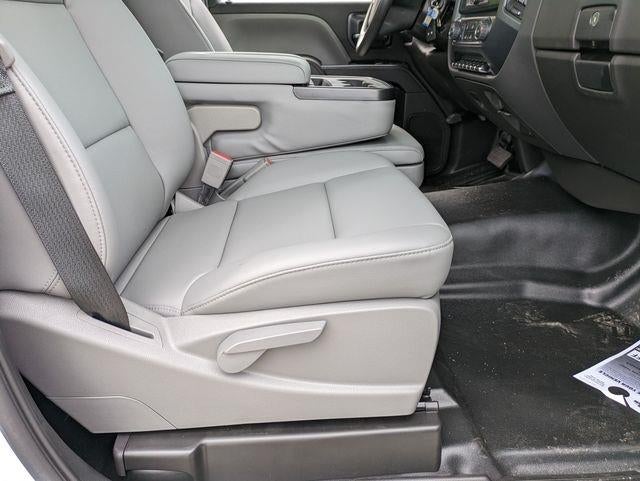 2023 Chevrolet Silverado 5500 HD Work Truck