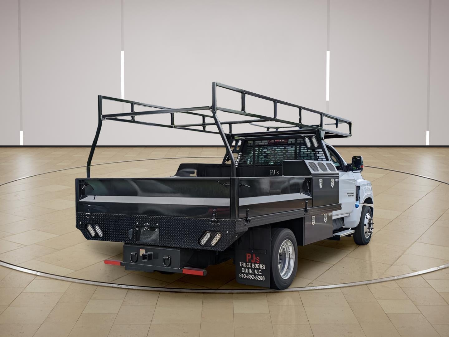 2023 Chevrolet Silverado 5500 HD Work Truck