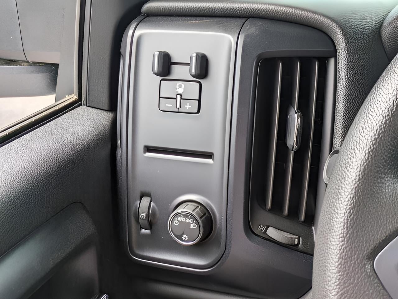 2023 Chevrolet Silverado 5500 HD Work Truck