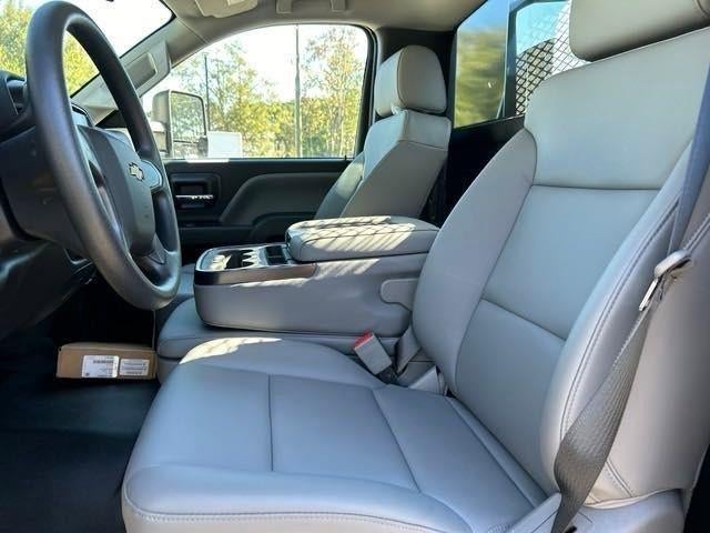 2024 Chevrolet Silverado 4500 HD Work Truck