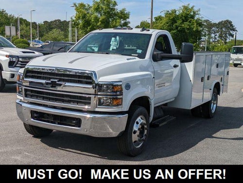 2023 Chevrolet Silverado 5500 HD Work Truck