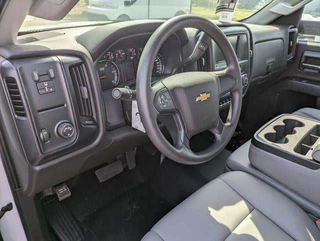 2023 Chevrolet Silverado 5500 HD Work Truck