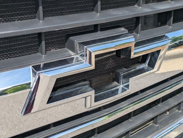 2023 Chevrolet Silverado 5500 HD Work Truck