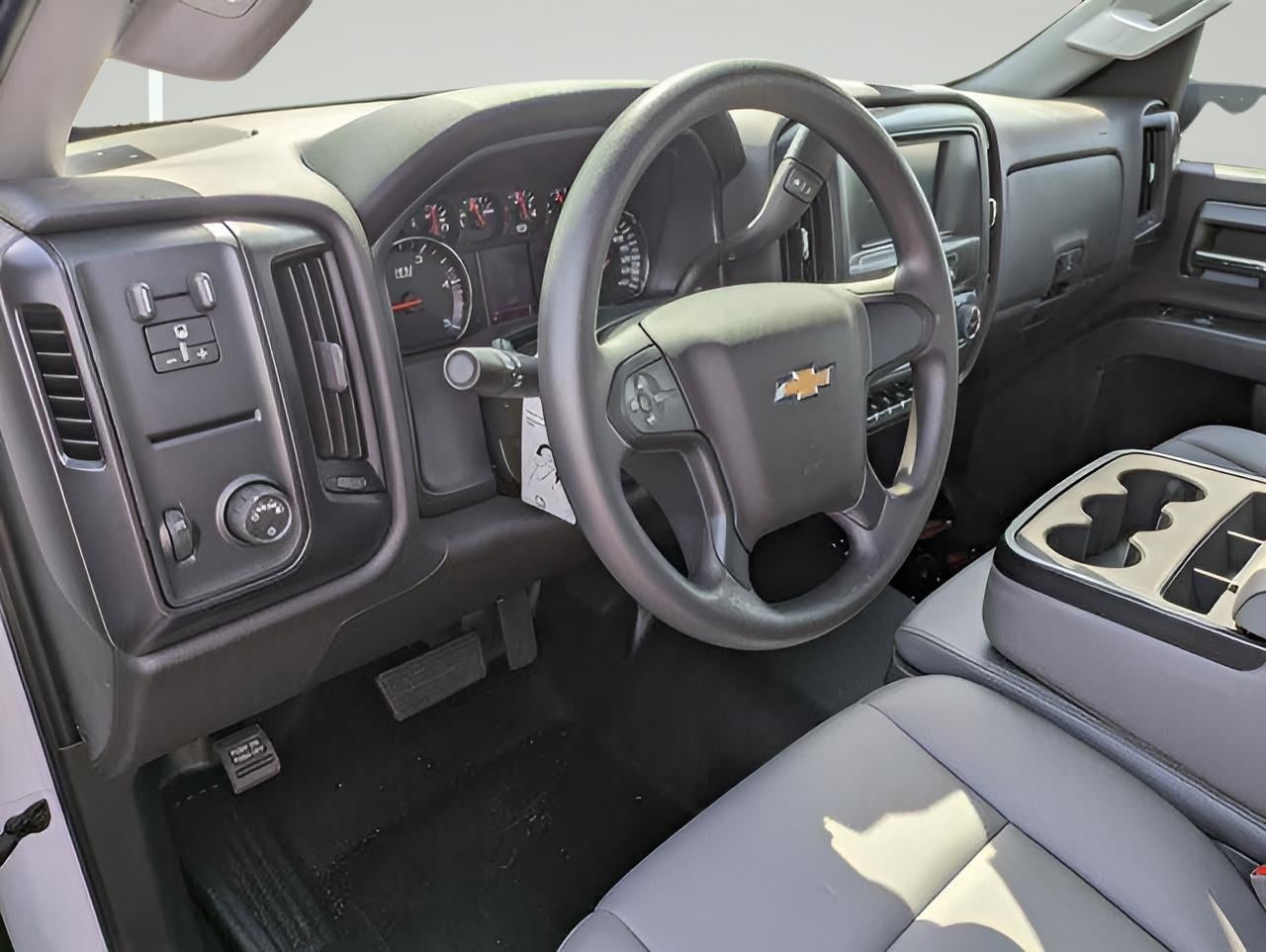 2023 Chevrolet Silverado 5500 HD Work Truck